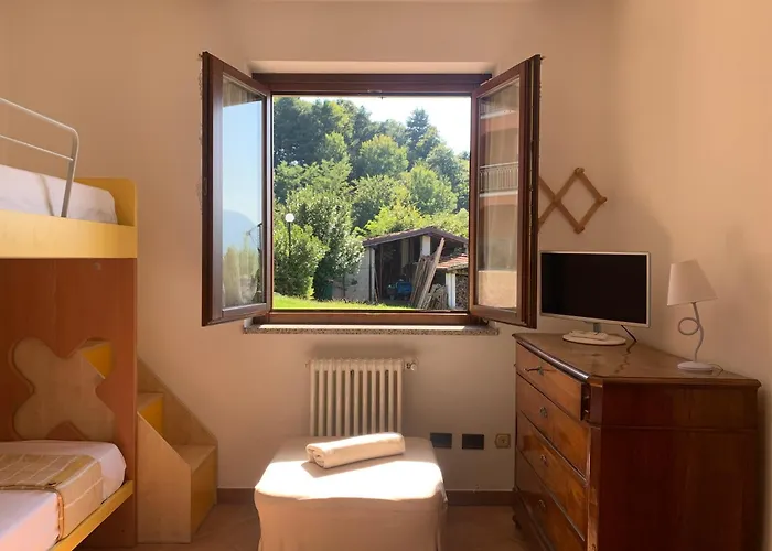 A Luino - Casa Di Adele Montegrino Valtravaglia